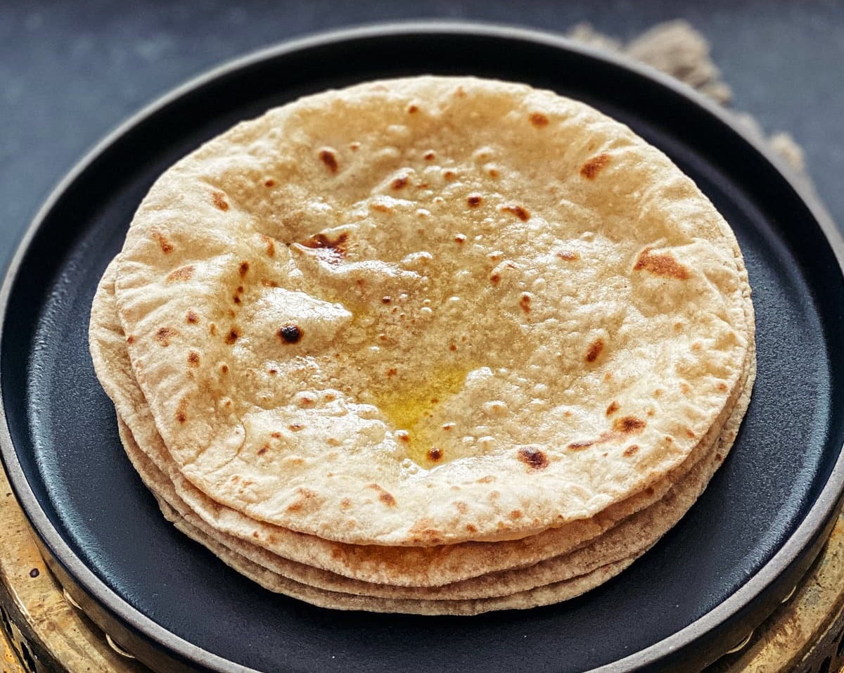 Chapati Calorie Calculation 1 दिन में कितनी रोटी खाना सही, यहां समझें